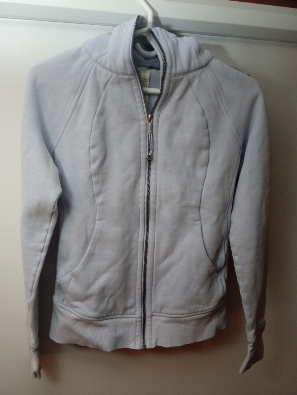 Lululemon Light Blue Women’s Zip-Up Jacket/Sweater